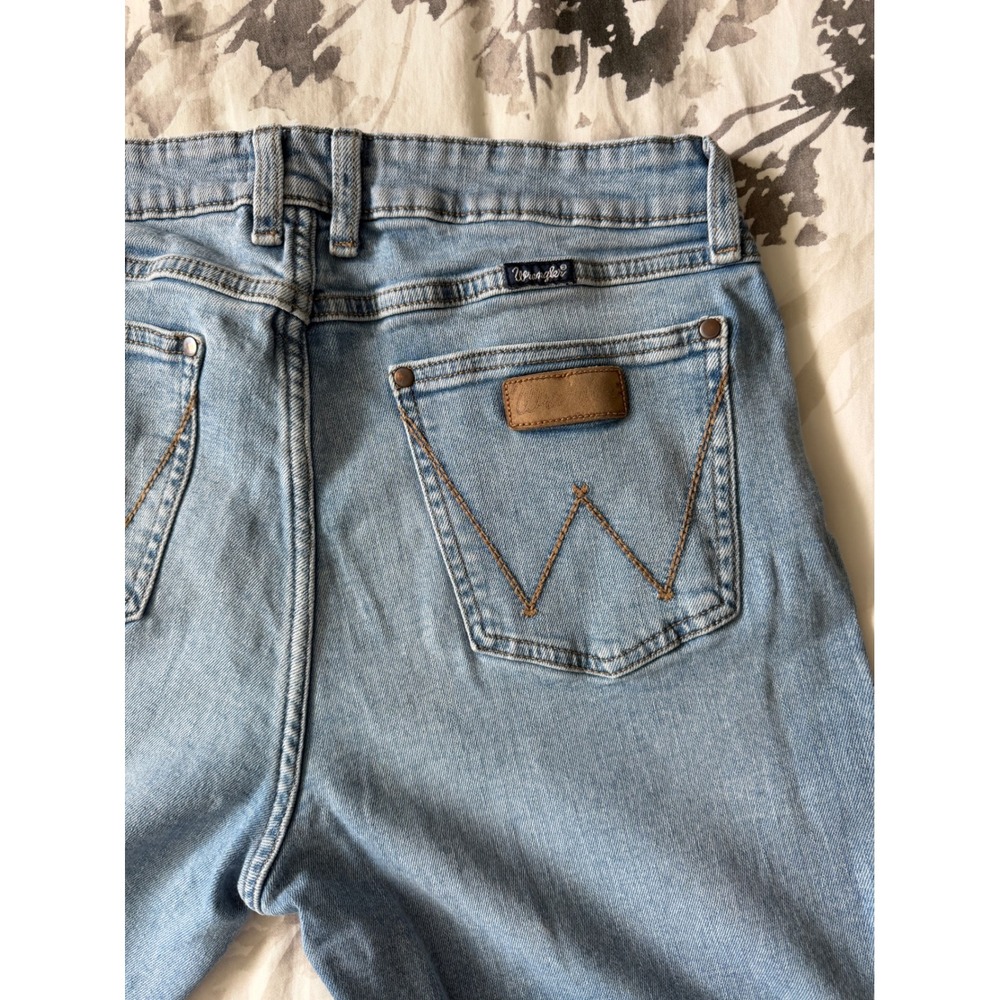 Wrangler Retro Mens Light Wash Straight Leg Jeans Denim Blue Cowboy Western